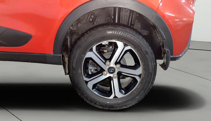 2022 Tata NEXON XZA PLUS PETROL DUAL TONE, Petrol, Automatic, 12,001 km, Left Rear Wheel