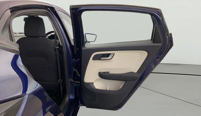 2022 Tata ALTROZ XZA, Petrol, Automatic, 16,291 km, RHS Rear Door