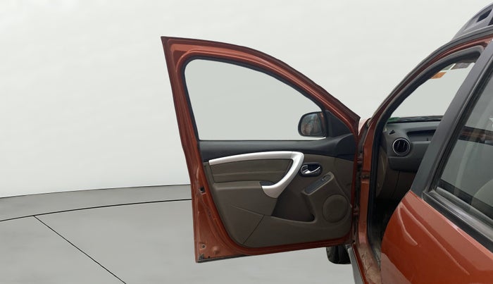 2017 Renault Duster 110 PS RXZ 4X2 AMT DIESEL, Diesel, Automatic, 1,37,469 km, LHS Front Door