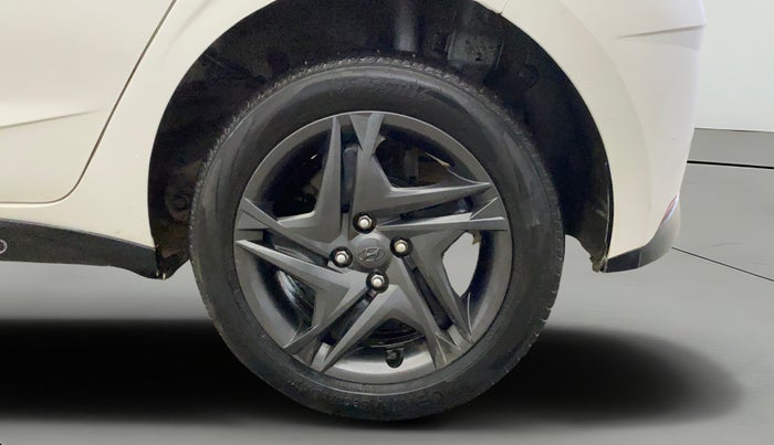 2023 Hyundai NEW I20 SPORTZ 1.2 MT, Petrol, Manual, 51,087 km, Left Rear Wheel