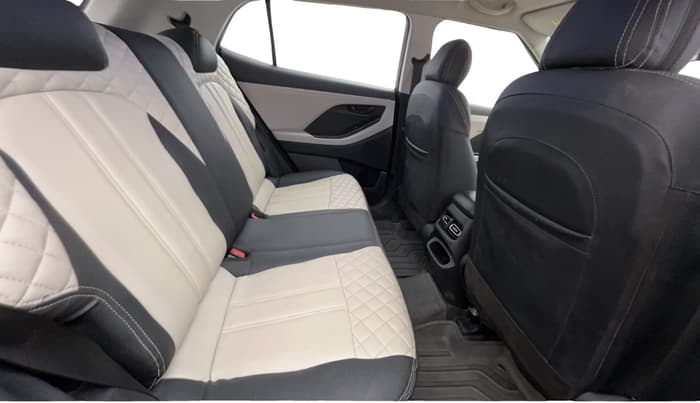 2022 Hyundai Creta EX 1.5 PETROL, CNG, Manual, 91,807 km, Right Side Rear Door Cabin