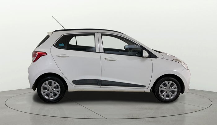 2016 Hyundai Grand i10 SPORTZ 1.2 KAPPA VTVT, Petrol, Manual, 78,016 km, Right Side View