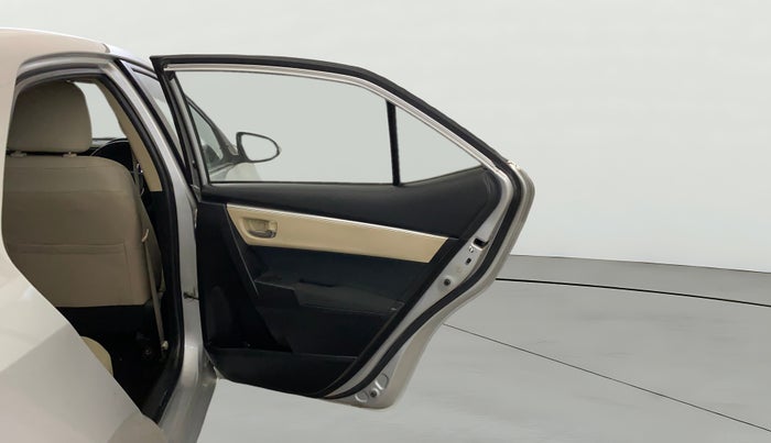 2016 Toyota Corolla Altis G CVT PETROL, Petrol, Automatic, 56,430 km, RHS Rear Door