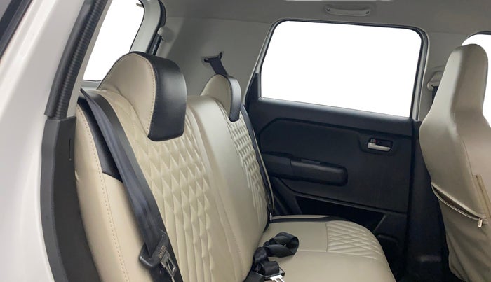 2023 Maruti New Wagon-R VXI 1.0 AMT, Petrol, Automatic, 16,816 km, Right Side Rear Door Cabin