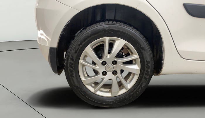 2014 Maruti Swift ZXI, Petrol, Manual, 78,007 km, Right Rear Wheel