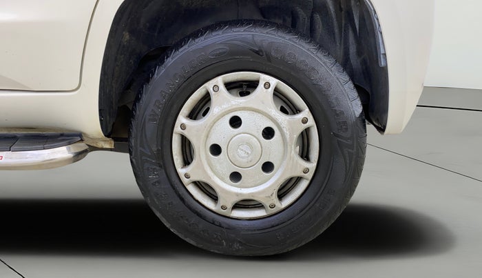 2023 Mahindra BOLERO NEO N 4, Diesel, Manual, 57,131 km, Left Rear Wheel