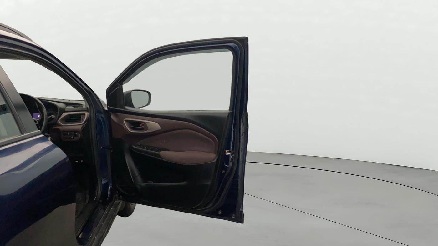 2024 Maruti FRONX DELTA PLUS 1.2L AGS, Petrol, Automatic, 28,137 km, RHS Front Door