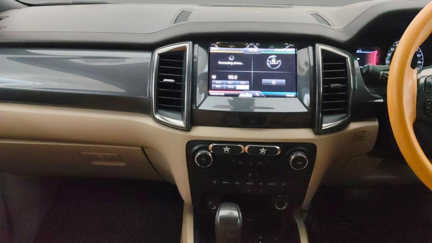 2016 Ford Endeavour TITANIUM 3.2 4X4 AT, Diesel, Automatic, 89,045 km, Air Conditioner