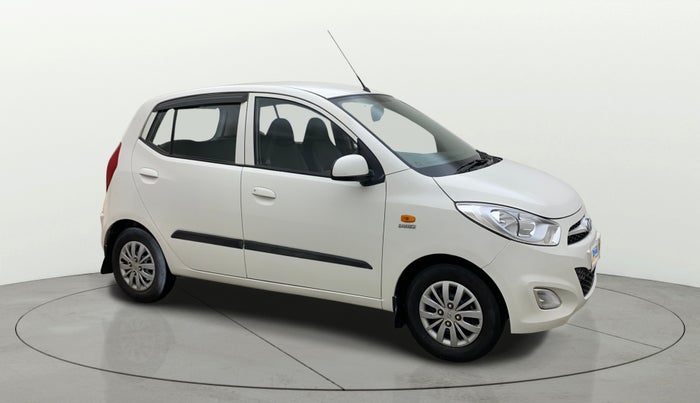 2015 Hyundai i10 SPORTZ 1.1, Petrol, Manual, 59,954 km, Right Front Diagonal