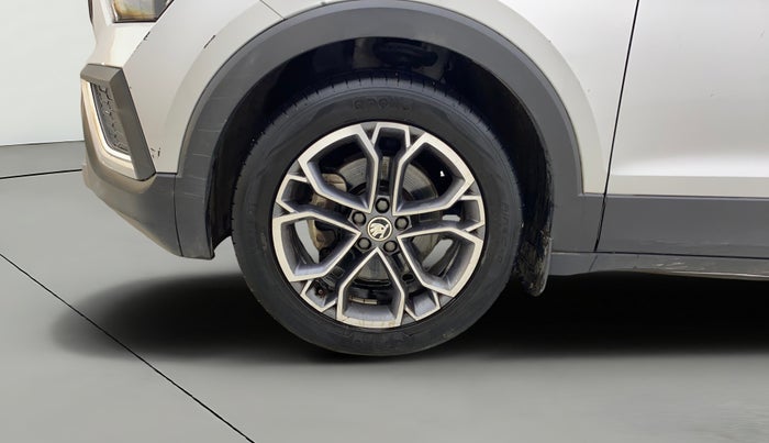 2021 Skoda KUSHAQ STYLE 1.5L TSI DSG, Petrol, Automatic, 25,627 km, Left Front Wheel