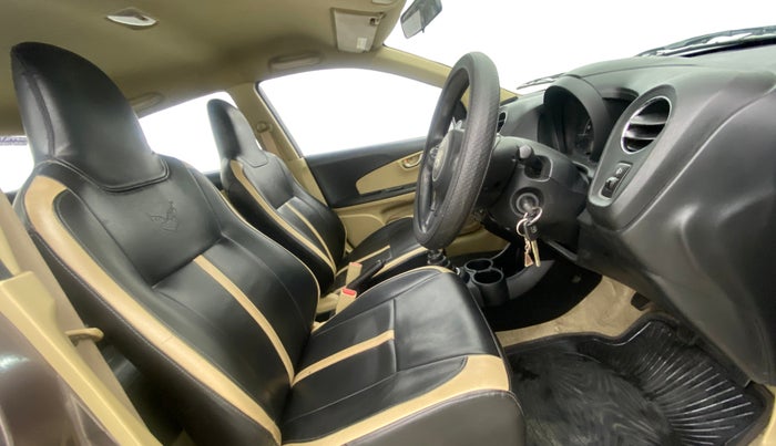 2015 Honda Amaze 1.2L I-VTEC VX, Petrol, Manual, 56,027 km, Right Side Front Door Cabin