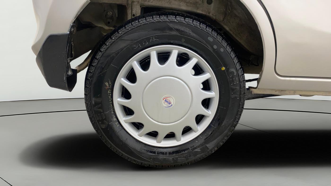 2019 Maruti Alto 800 LXI CNG, CNG, Manual, 38,323 km, Right Rear Wheel