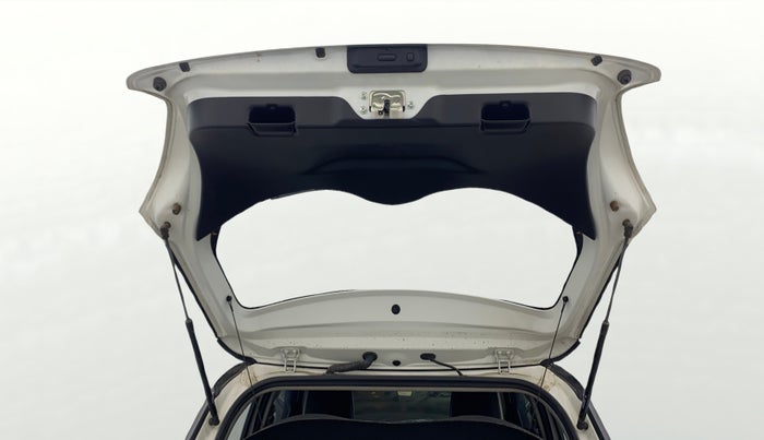 2023 Maruti Swift ZXI PLUS AMT DUAL TONE, Petrol, Automatic, 28,063 km, Boot Door Open