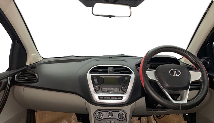 2017 Tata Tiago XT PETROL, Petrol, Manual, 26,993 km, Dashboard