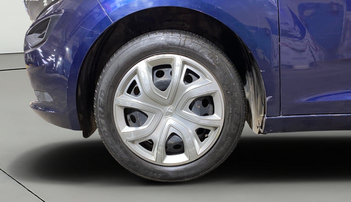 2023 Tata ALTROZ XM PLUS PETROL, Petrol, Manual, 21,889 km, Left Front Wheel