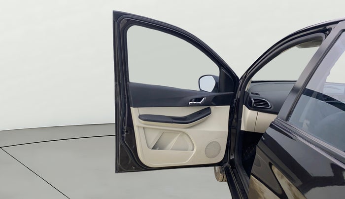 2022 Tata Tiago XZ PLUS PETROL, Petrol, Manual, 27,607 km, LHS Front Door