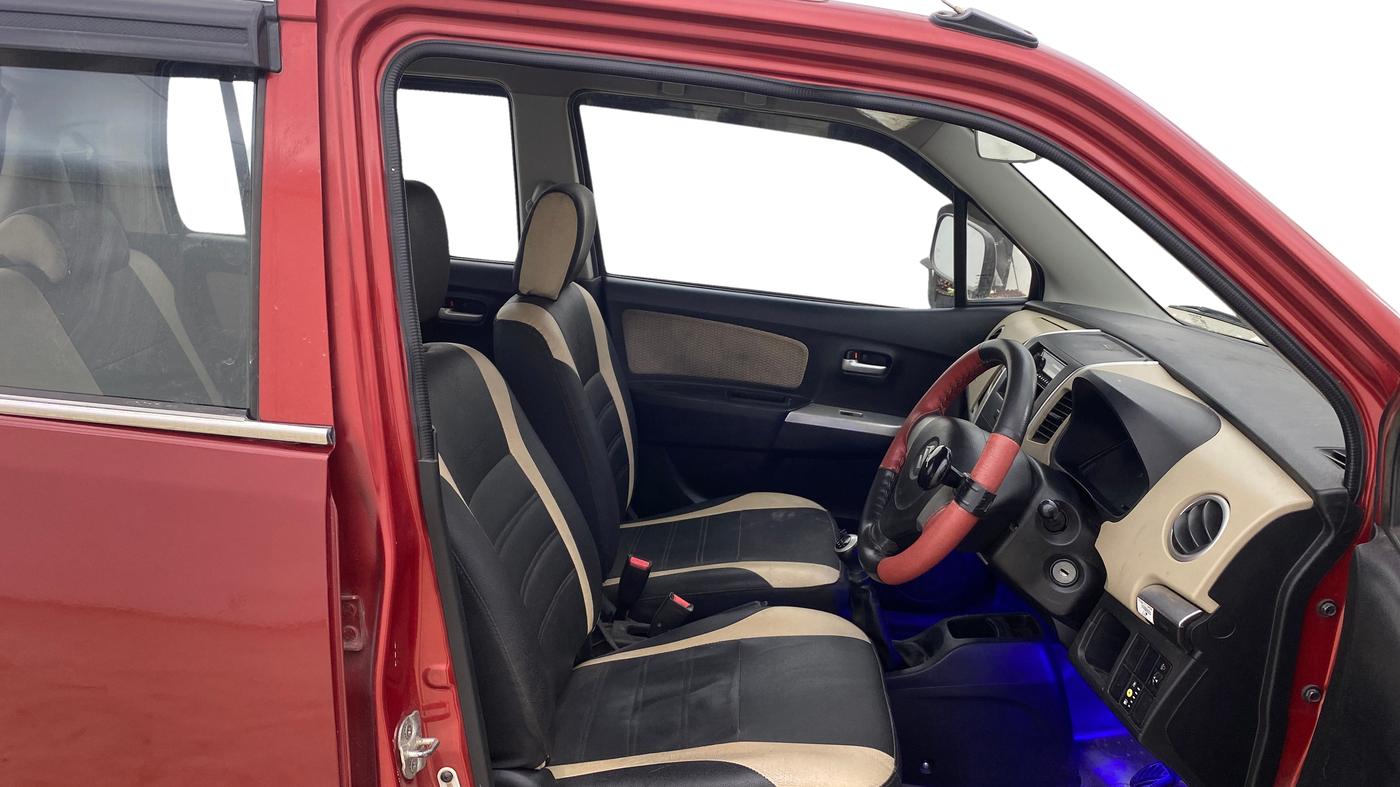 2018 Maruti Wagon R 1.0 LXI CNG, CNG, Manual, 65,863 km, Right Side Front Door Cabin