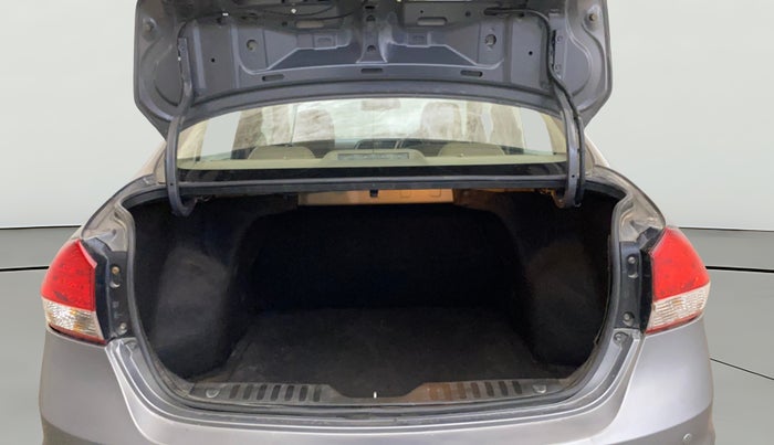 2016 Maruti Ciaz ZXI, Petrol, Manual, 99,587 km, Boot Open Zoomed View