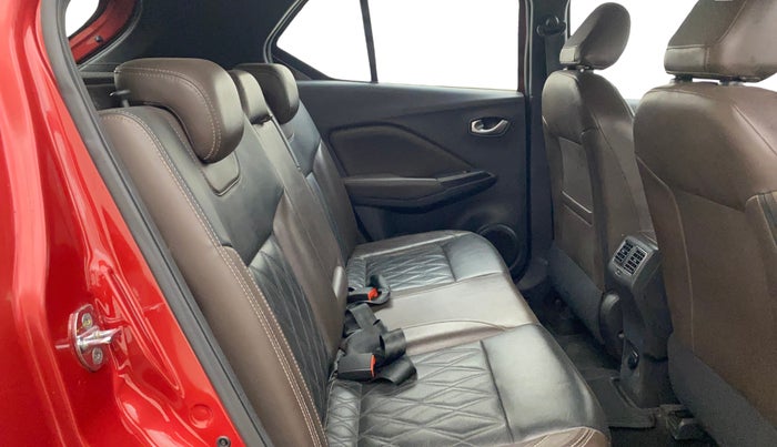 2019 Nissan Kicks XV PREMIUM (O) DIESEL, Diesel, Manual, 71,665 km, Right Side Rear Door Cabin