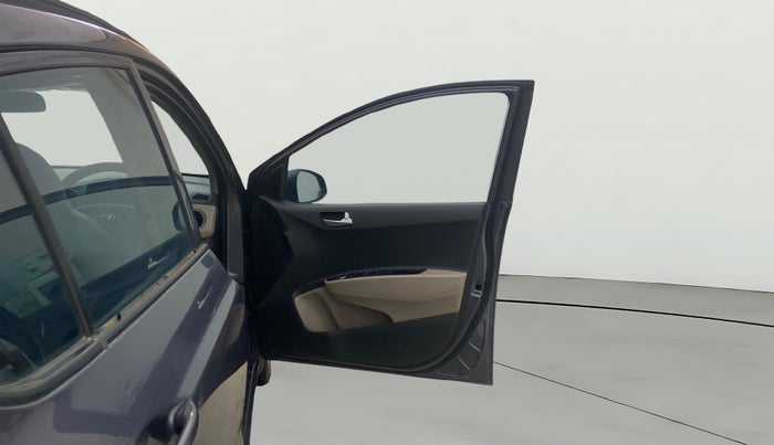 2018 Hyundai Grand i10 SPORTZ 1.2 KAPPA VTVT, Petrol, Manual, 63,997 km, RHS Front Door