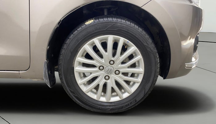 2018 Maruti Dzire ZXI AMT, Petrol, Automatic, 1,12,653 km, Right Front Wheel