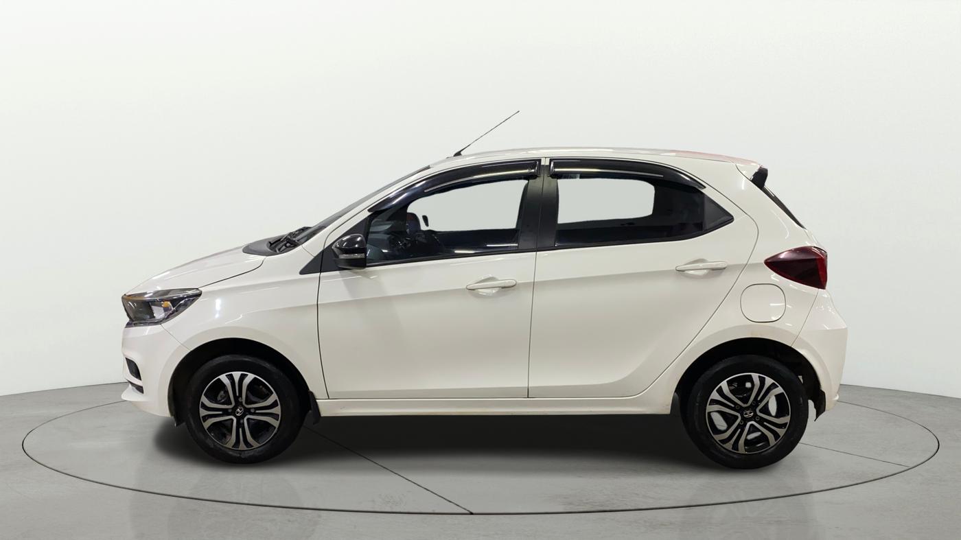 2023 Tata Tiago XT RHYTHM PETROL, Petrol, Manual, 36,790 km, Left Side