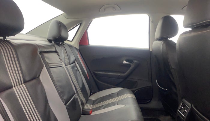 2018 Skoda Rapid STYLE 1.6 MPI AT, Petrol, Automatic, 81,185 km, Right Side Rear Door Cabin