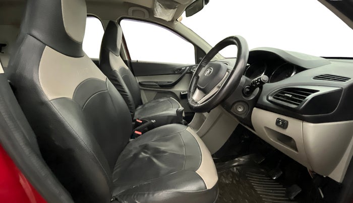 2019 Tata Tiago XE PETROL, CNG, Manual, 93,643 km, Right Side Front Door Cabin