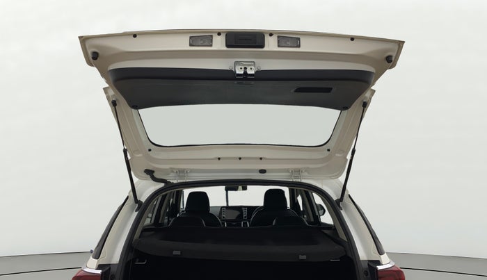 2021 KIA SONET HTK PLUS 1.2, Petrol, Manual, 26,883 km, Boot Door Open