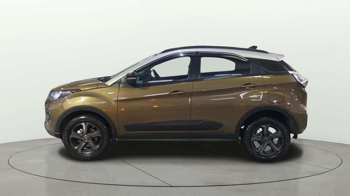 2023 Tata NEXON XZ PLUS (PREMIUM) DIESEL JET, Diesel, Manual, 66,905 km, Left Side