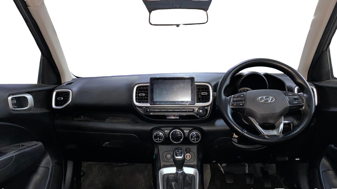 2019 Hyundai VENUE SX 1.4 CRDI, Diesel, Manual, 1,30,519 km, Dashboard