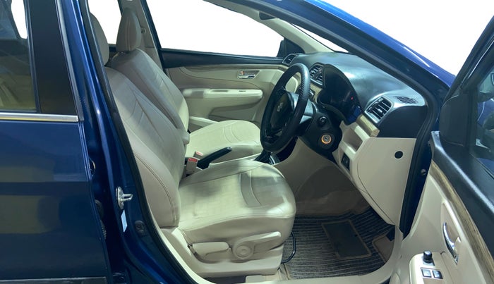 2022 Maruti Ciaz DELTA AT 1.5 SHVS PETROL, Petrol, Automatic, 48,161 km, Right Side Front Door Cabin