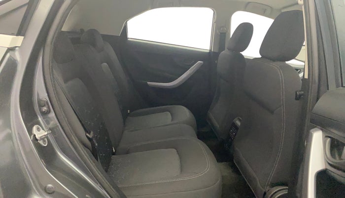 2023 Tata NEXON XMA PLUS SUNROOF PETROL, Petrol, Automatic, 20,466 km, Right Side Rear Door Cabin