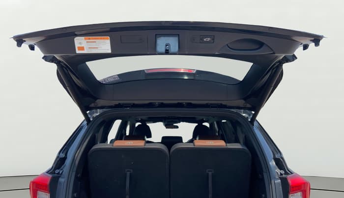 2019 Mahindra ALTURAS G4 4WD AT, Diesel, Automatic, 1,43,089 km, Boot Door Open