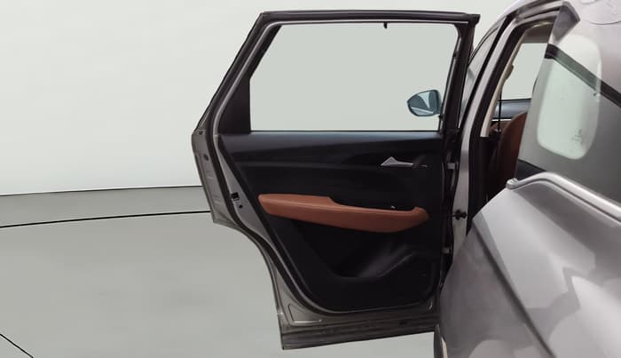 2022 MG HECTOR PLUS SHARP 2.0 DIESEL TURBO MT 6-STR, Diesel, Manual, 72,032 km, LHS Rear Door