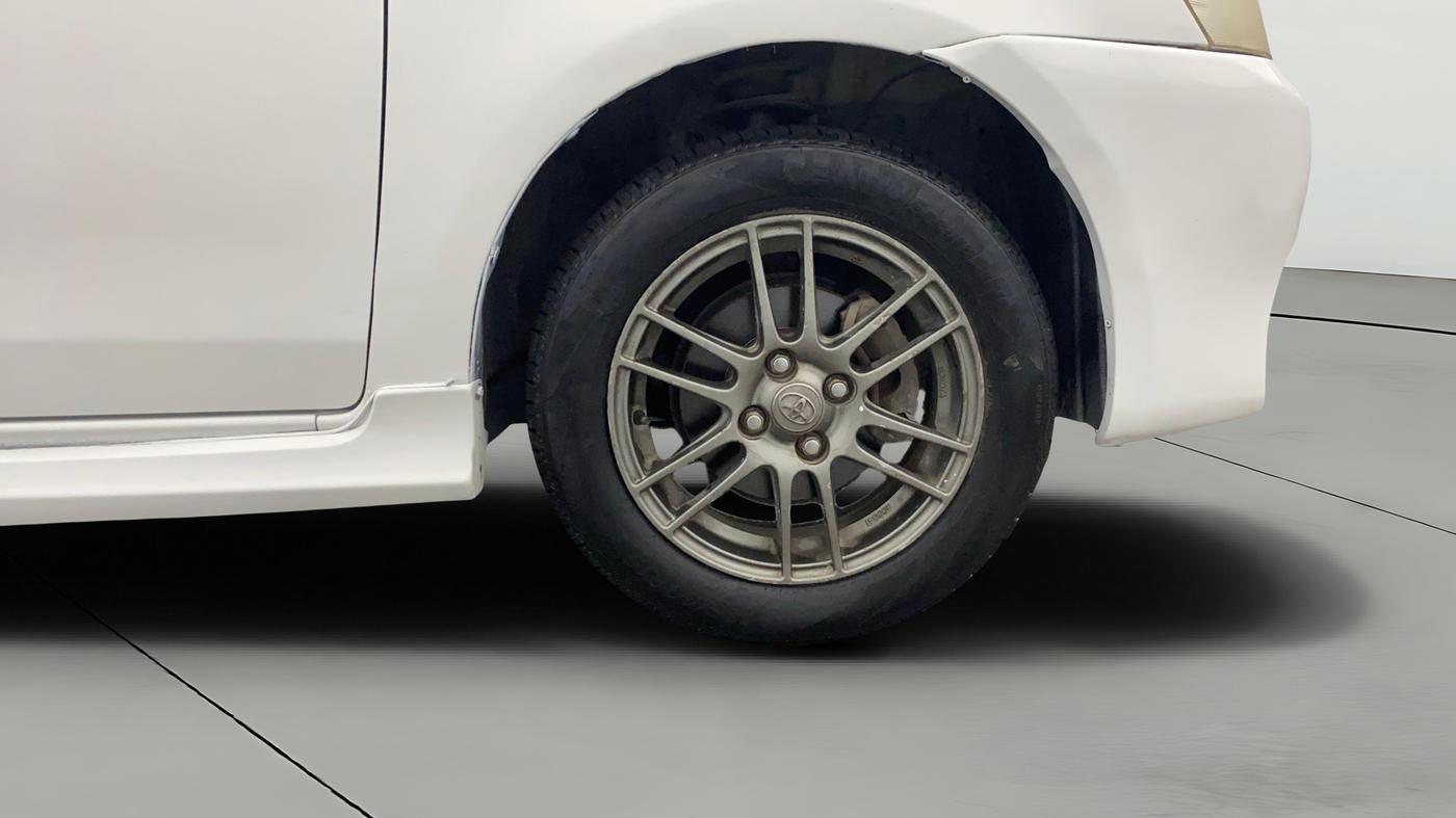 2013 Toyota Etios Liva TRD SPORTIVO PETROL, Petrol, Manual, 28,181 km, Right Front Wheel