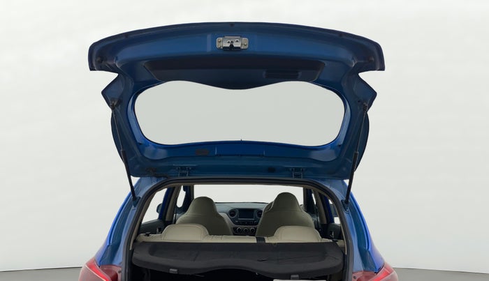 2017 Hyundai Grand i10 SPORTZ (O) AT 1.2 KAPPA VTVT, Petrol, Automatic, 44,634 km, Boot Door Open