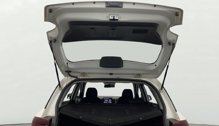 2021 Hyundai VENUE S+ 1.2, Petrol, Manual, 40,817 km, Boot Door Open