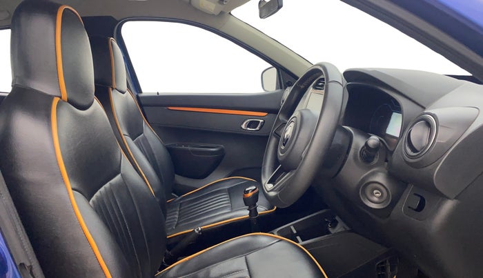 2020 Renault Kwid CLIMBER 1.0 (O), Petrol, Manual, 67,647 km, Right Side Front Door Cabin