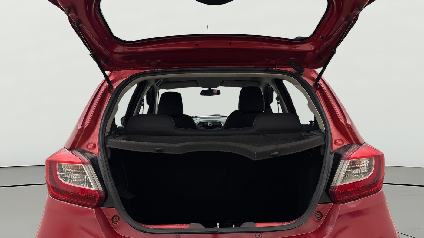 2016 Tata Tiago XZ PETROL, Petrol, Manual, 1,00,798 km, Boot Open Zoomed View