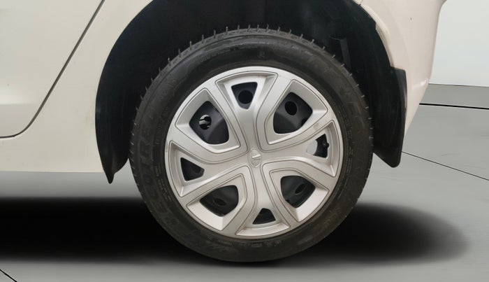 2023 Tata ALTROZ XT PETROL, Petrol, Manual, 15,498 km, Left Rear Wheel