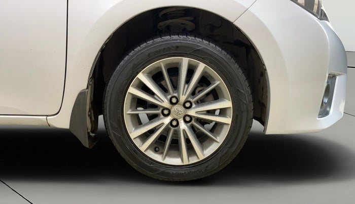 2016 Toyota Corolla Altis VL CVT PETROL, Petrol, Automatic, 27,665 km, Right Front Wheel