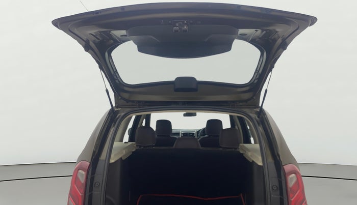 2021 Renault Duster RXZ 1.5 PETROL MT, Petrol, Manual, 56,423 km, Boot Door Open