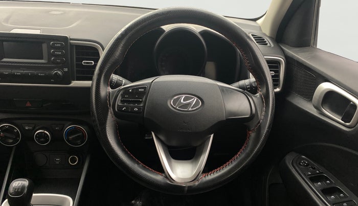 2019 Hyundai VENUE S 1.2, Petrol, Manual, 82,853 km, Steering Wheel Close Up