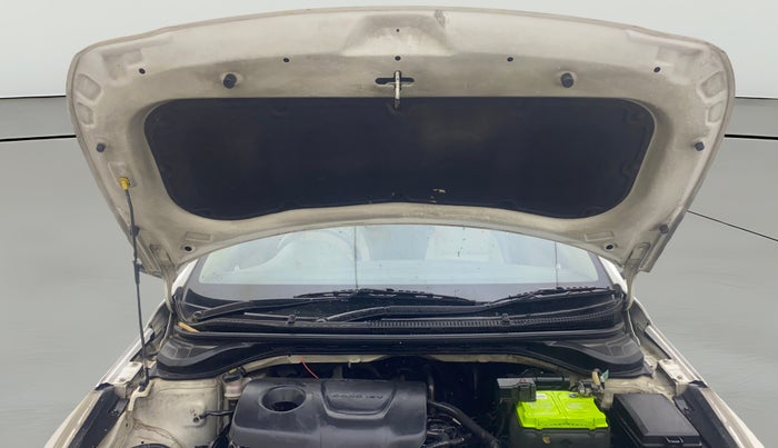 2017 Hyundai Verna 1.6 VTVT SX (O) AT, Petrol, Automatic, 39,750 km, Open Bonet