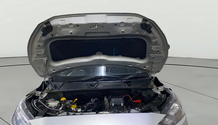 2023 Nissan MAGNITE XV CVT TURBO KURO EDITION , Petrol, Automatic, 19,941 km, Open Bonet