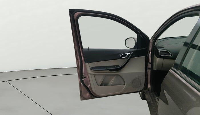 2016 Tata Tiago XZ PETROL, CNG, Manual, 58,495 km, LHS Front Door