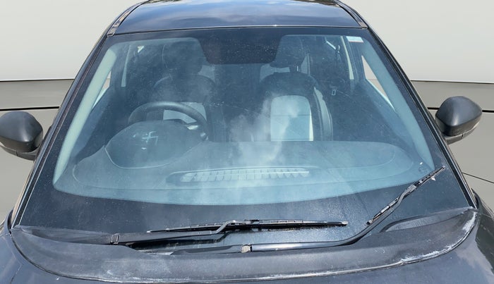 2019 Tata NEXON XM PETROL, Petrol, Manual, 63,534 km, Front Windshield