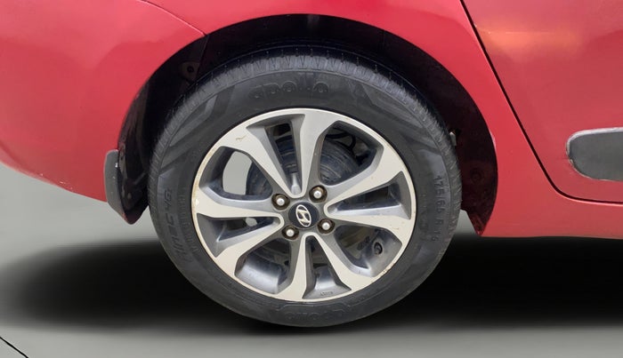 2014 Hyundai Xcent SX AT 1.2 (O), Petrol, Automatic, 1,07,526 km, Right Rear Wheel