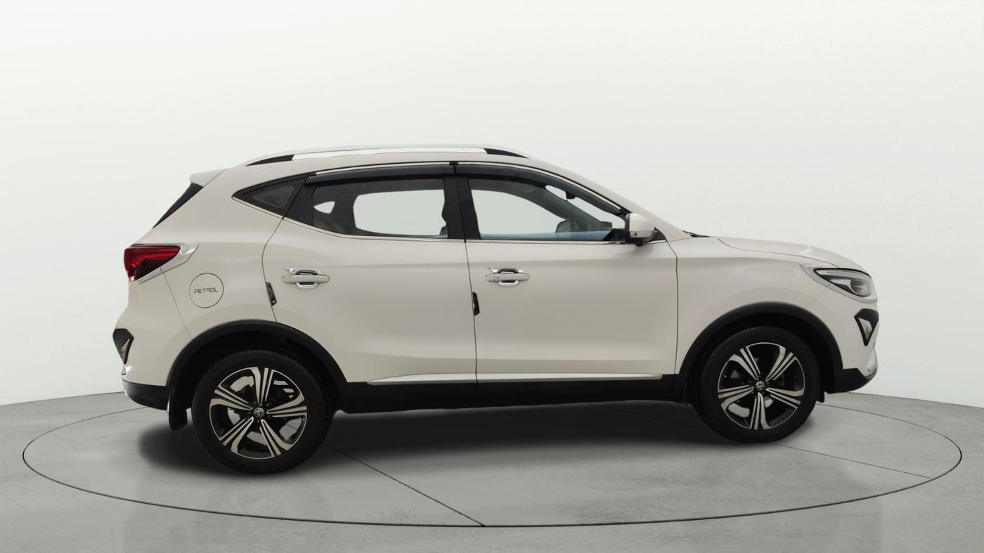 2022 MG ASTOR  SHARP 1.5 MT IVORY , Petrol, Manual, 63,216 km, Right Side View